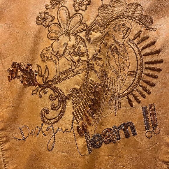 Desigual Spain Faux Tan Leather Jacket/ convertible vest in tan; great lining - Picture 11 of 16